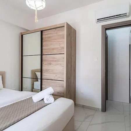 Apartment Infinity - One-bedroom W Terrace In