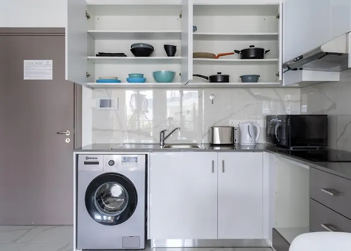 Infinity - One-bedroom W Terrace In *